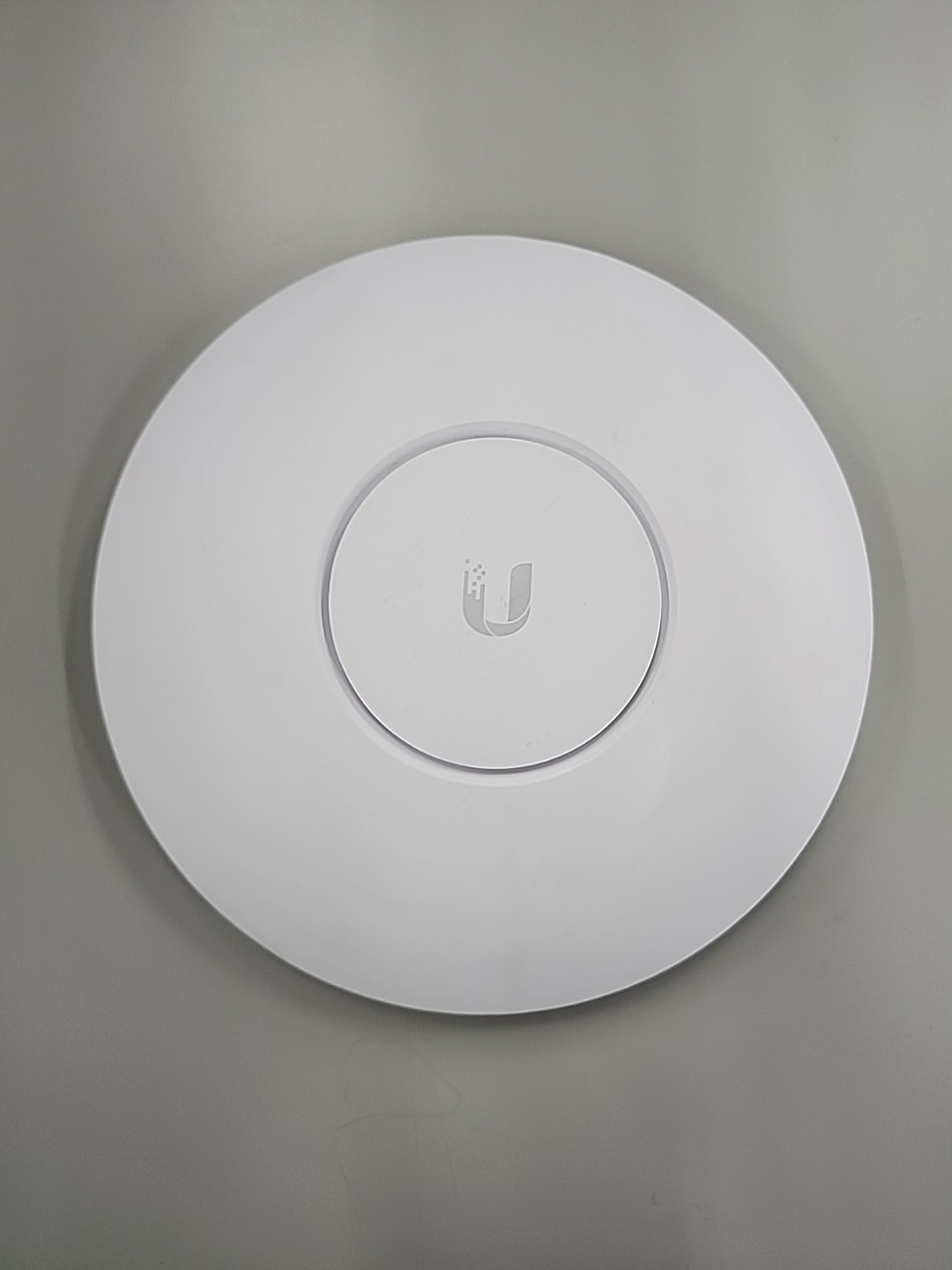 UBIQUITI NETWORKS UNIFI UAP-AC-HD AC HD ACCESS POINT WAVE 2