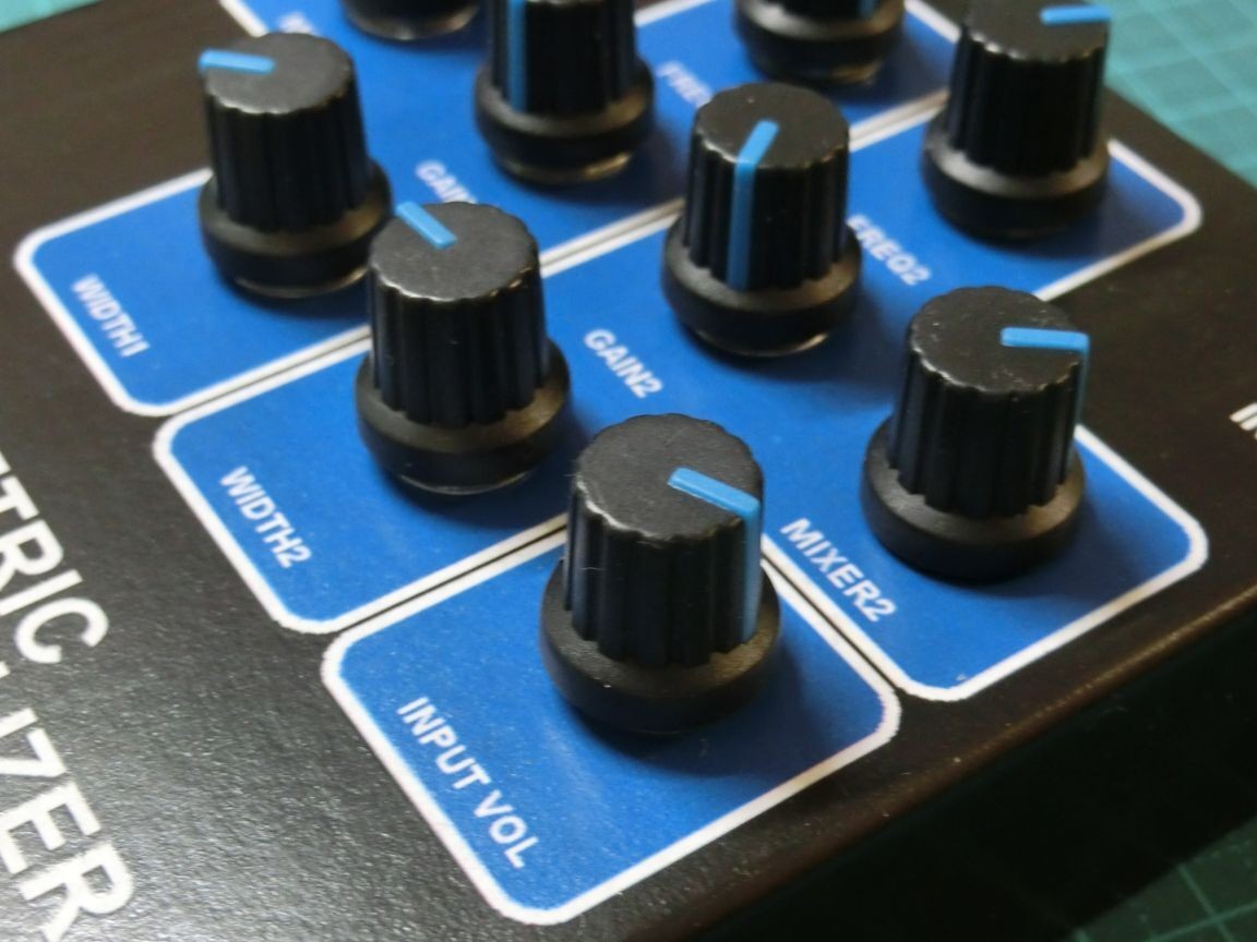 Dual Parametric Equalizer Handmade Guitar Effects Pedal Near Mint JAPAN