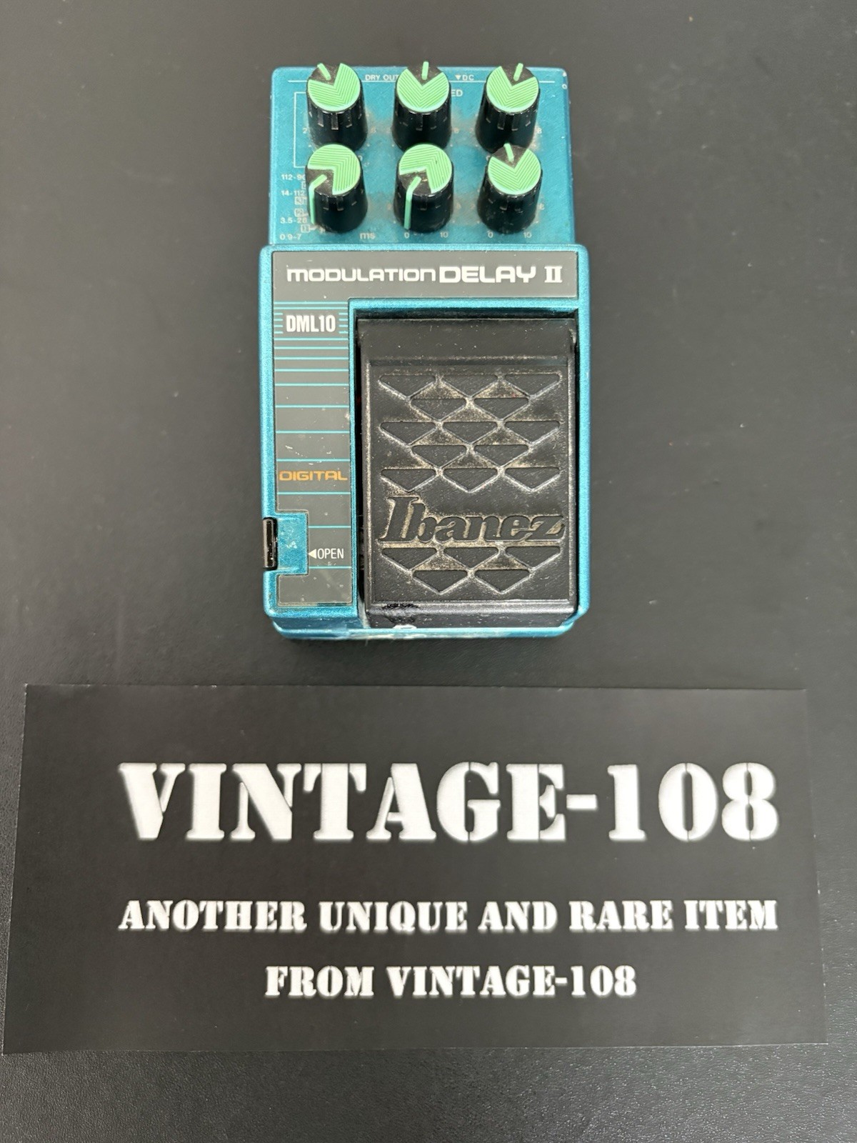 Ibanez DML10 Modulation Delay II Digital Guitar Pedal for Electric Guitar RARE!
