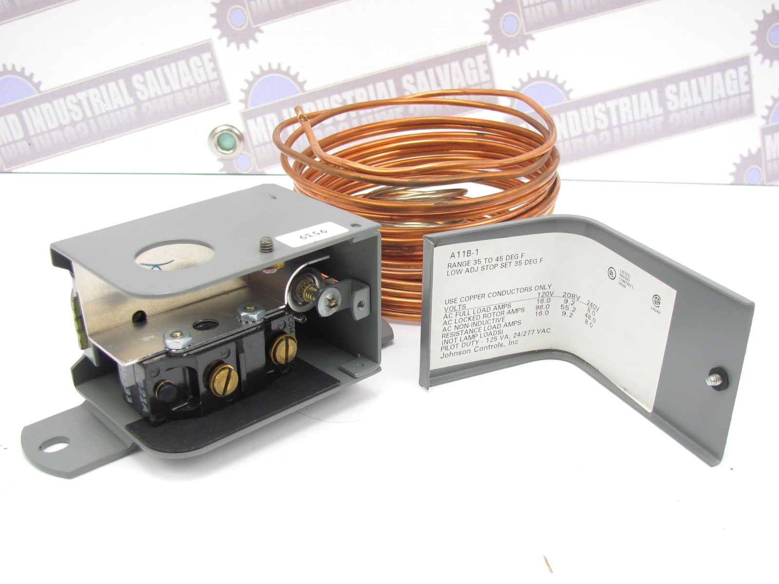 JOHNSON - A11B-1C - Freeze Stat Low Temp Cutout Control w/Auto Reset (35-45F)
