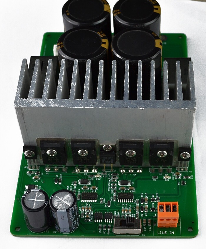 1PC IRAUD2000 IRS2092S IRFB4227 2000W Class D Digital Power amplifier board  AMP