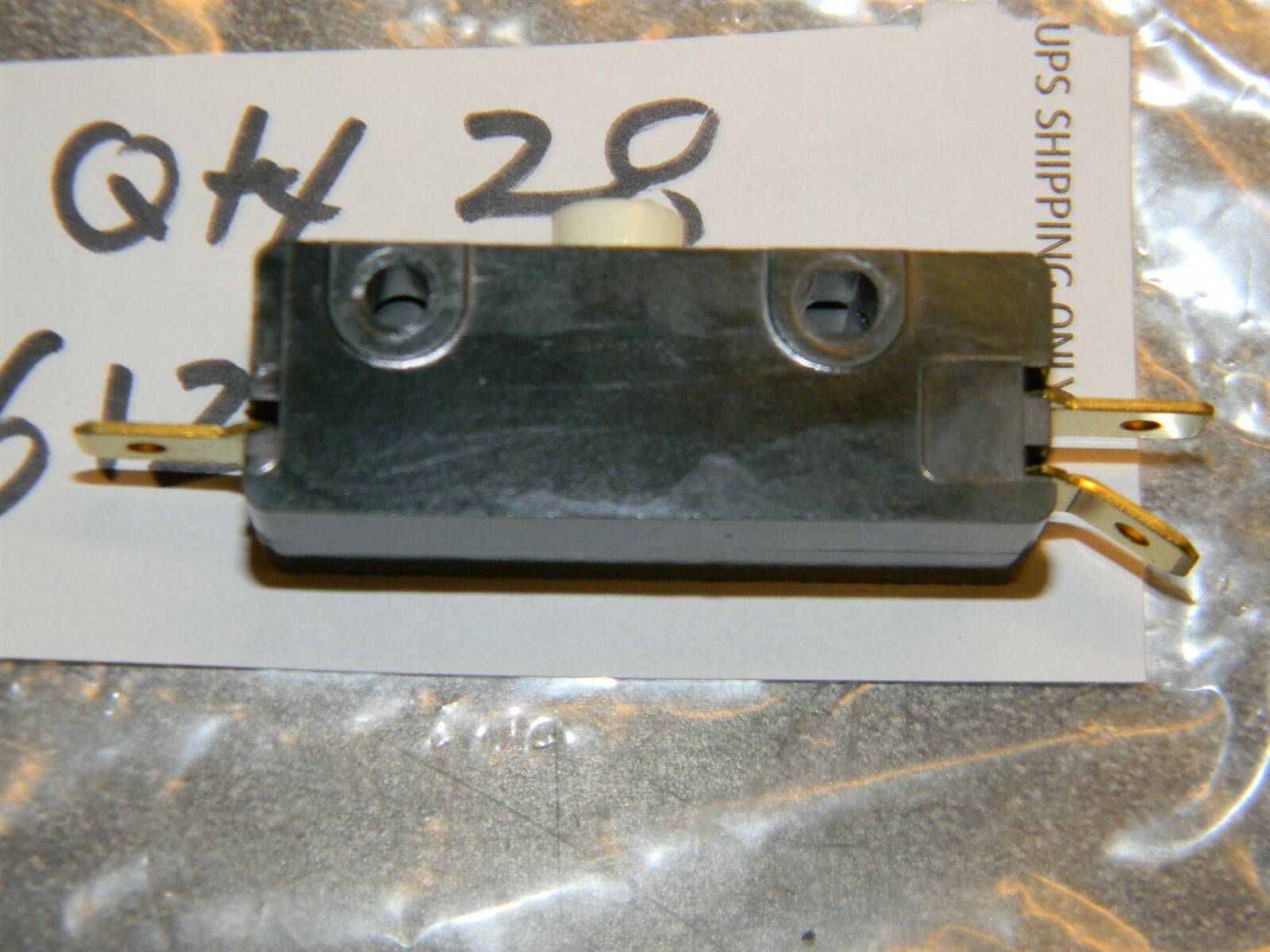 Cherry G-13 Pushbutton Switch 100mA 125 VAC