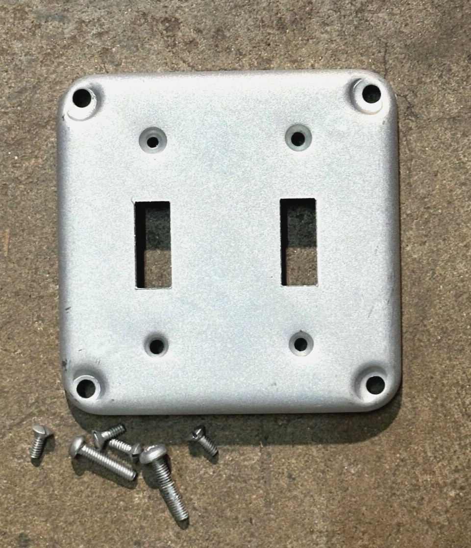 4" SQUARE Steel BOX COVER 2-Gang Toggle Switch (Raco 803C) NEW Appleton 8367