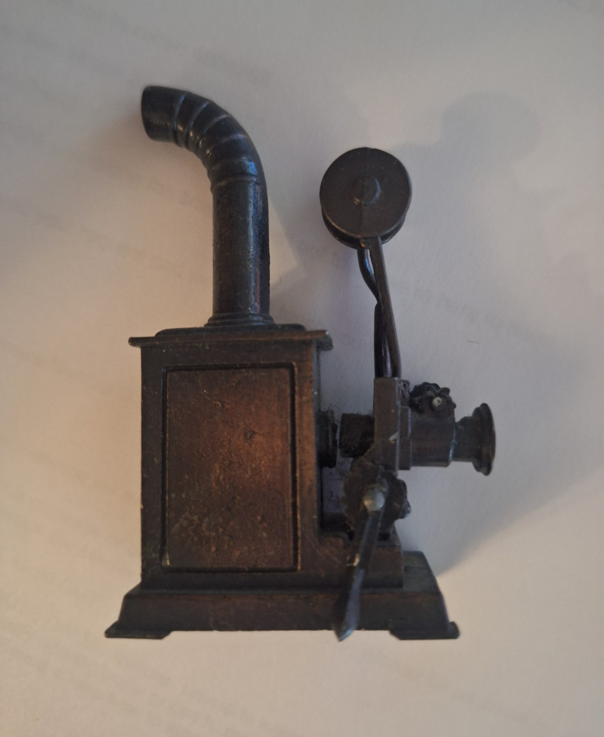 Playme DIE-CAST metal Pencil Sharpener Model Miniature Antique Movie Camera
