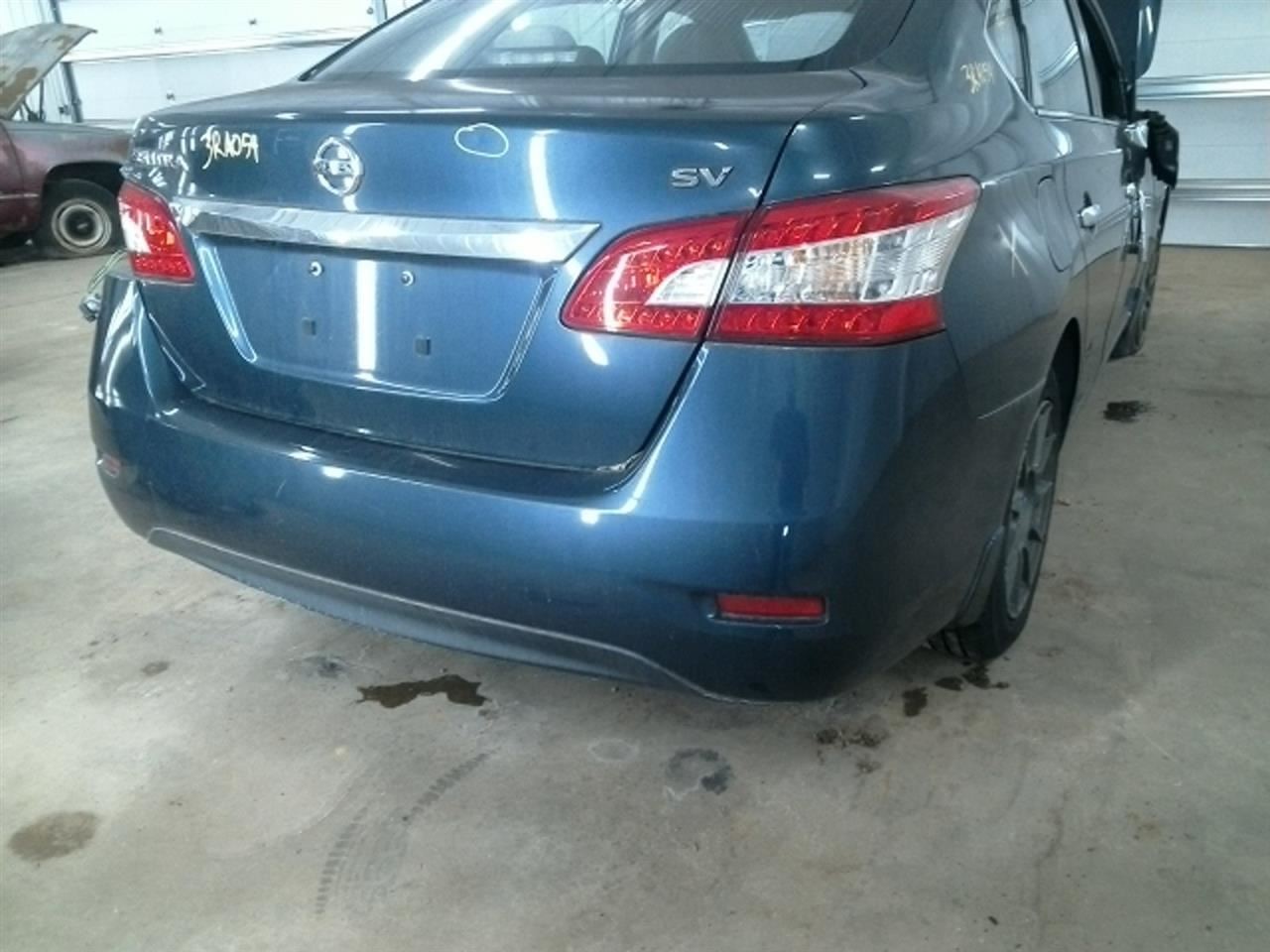 Driver Left Front Spindle/Knuckle Fits 11-25 LEAF 104795915