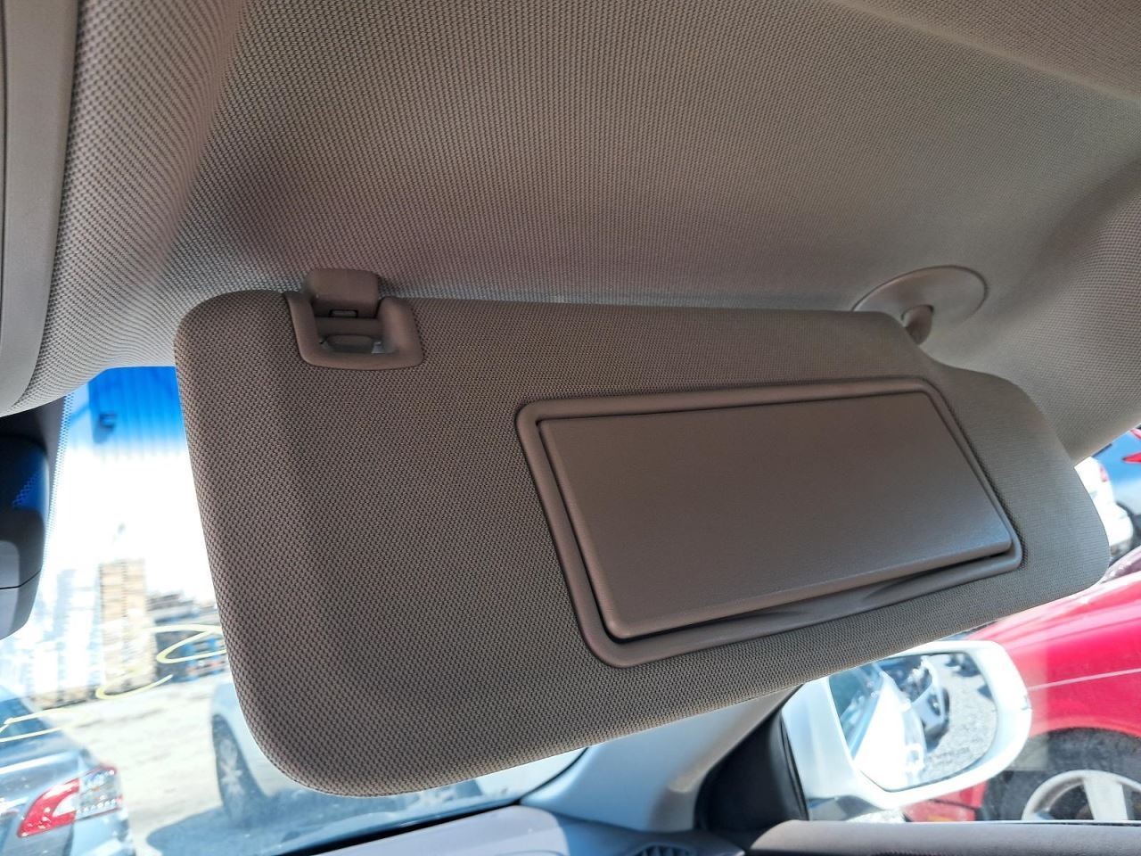 XTS 2016 Glove Box 4793943