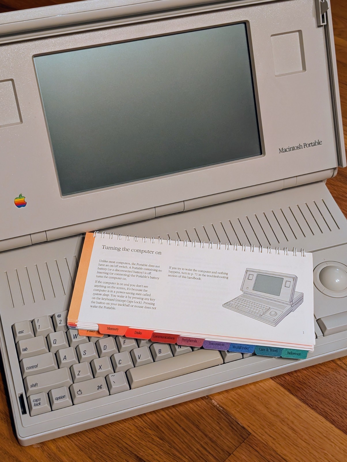 Vintage 1989 Apple Macintosh Portable M5120 Laptop w/ Battery, HDD, User Guide