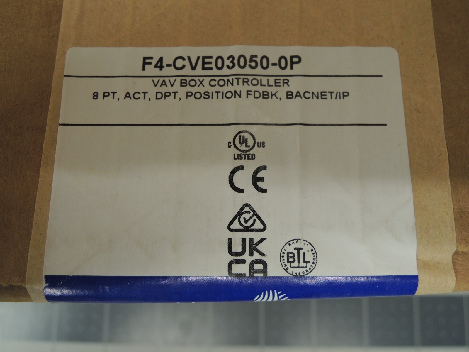 Johnson Controls F4-CVE03050-0P VAV Box Controller w/ Actuator & DPT Sensor