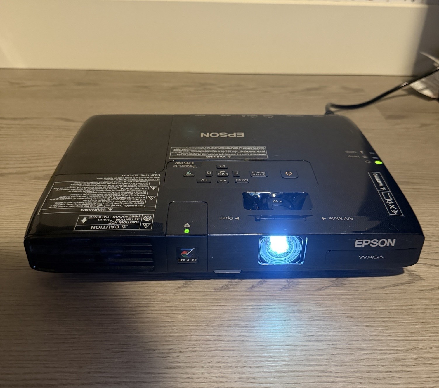 Epson PowerLite 1761W WXGA Projector 2600 Lumens 3LCD HDMI USB Slim Portable