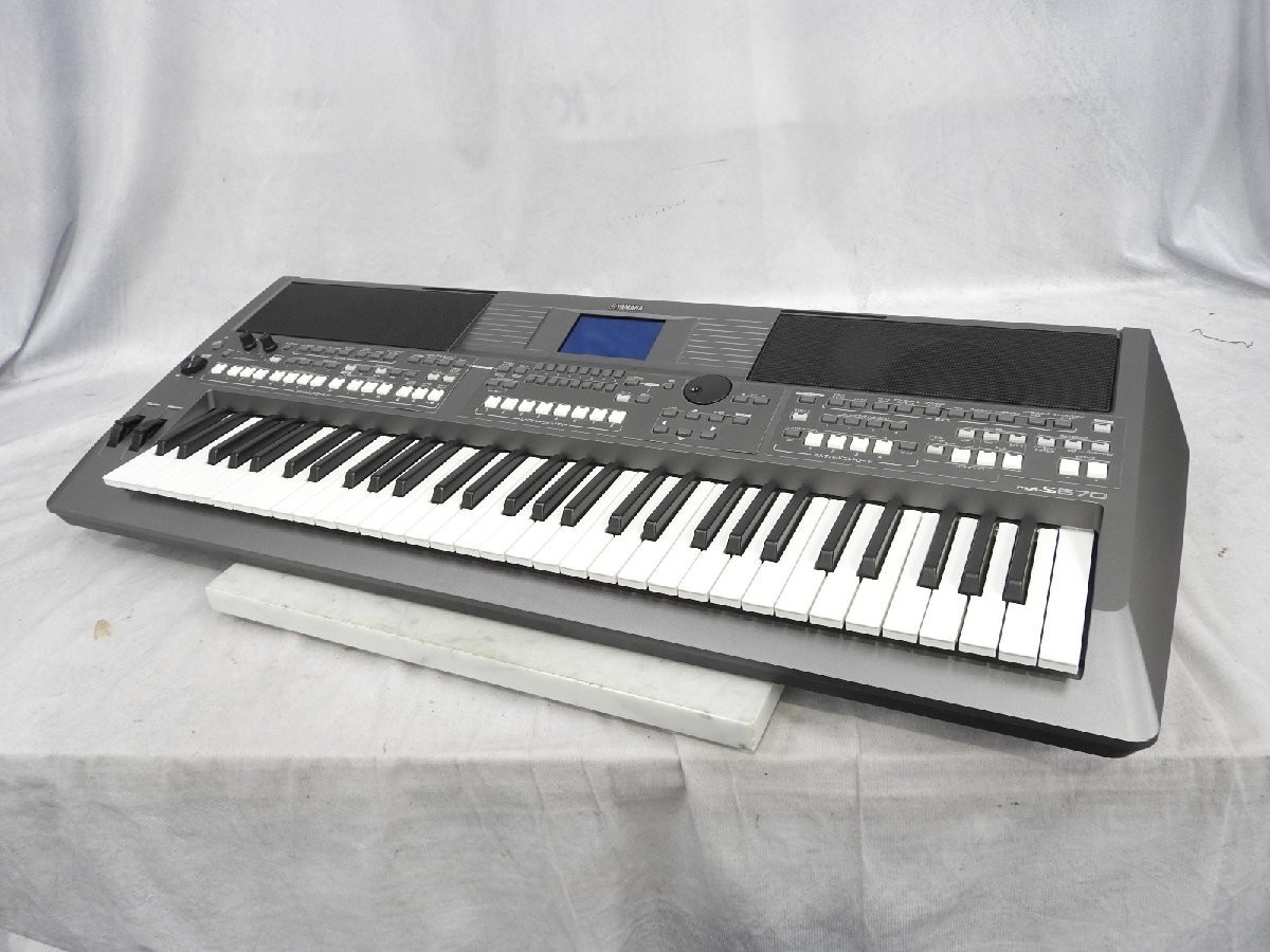 YAMAHA PSR-S670 61-Key Portable Keyboard Portatone Synthesizer