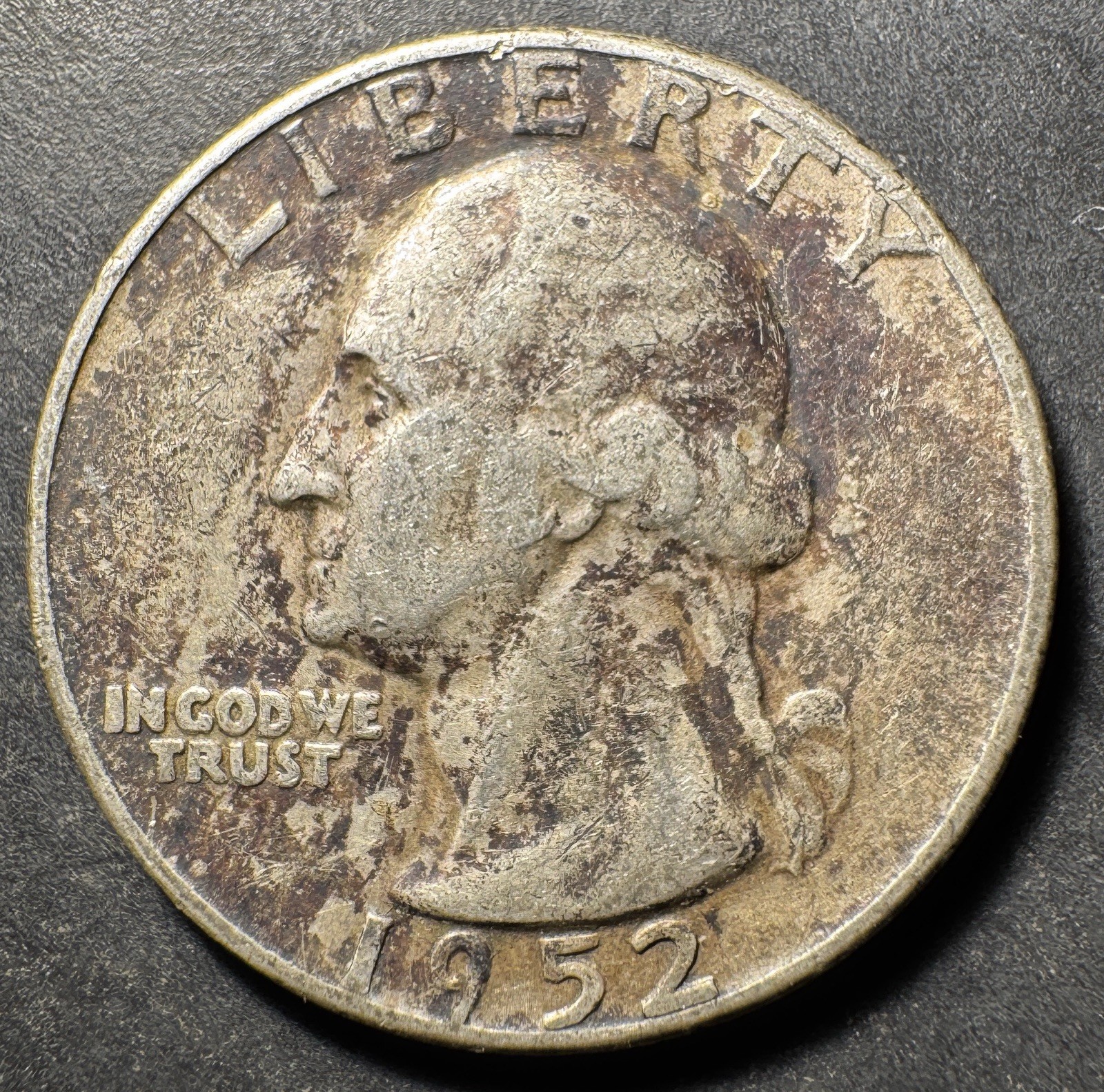 1952-P Silver Washington Quarter (Circulated) - (#5026) Very Fine Condition