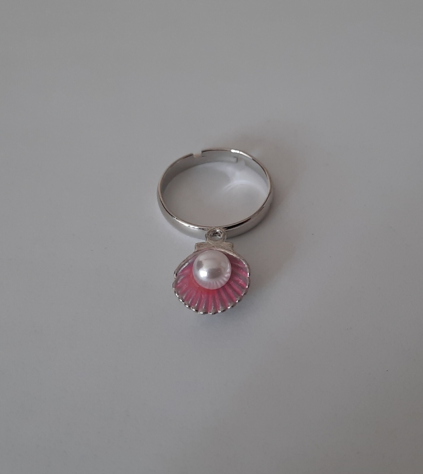 Toe ring  (new and sealed) UK SELLER!
