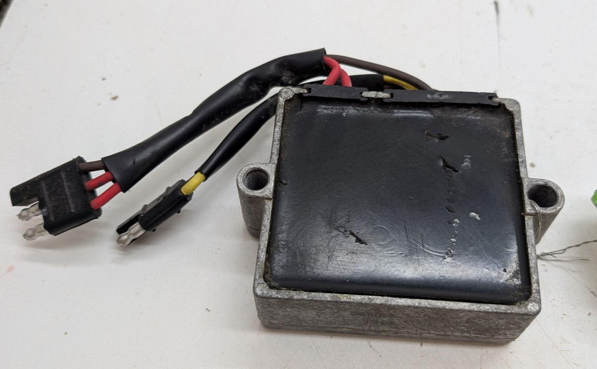 Arctic Cat Used OEM Voltage Regulator 0630-321 Bearcat Lynx 2014-2020