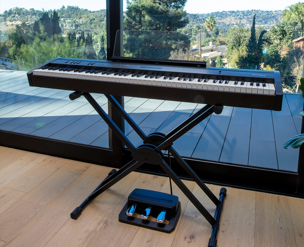 Roland FP-60X Digital Piano - Black w/ Adjustable Stand