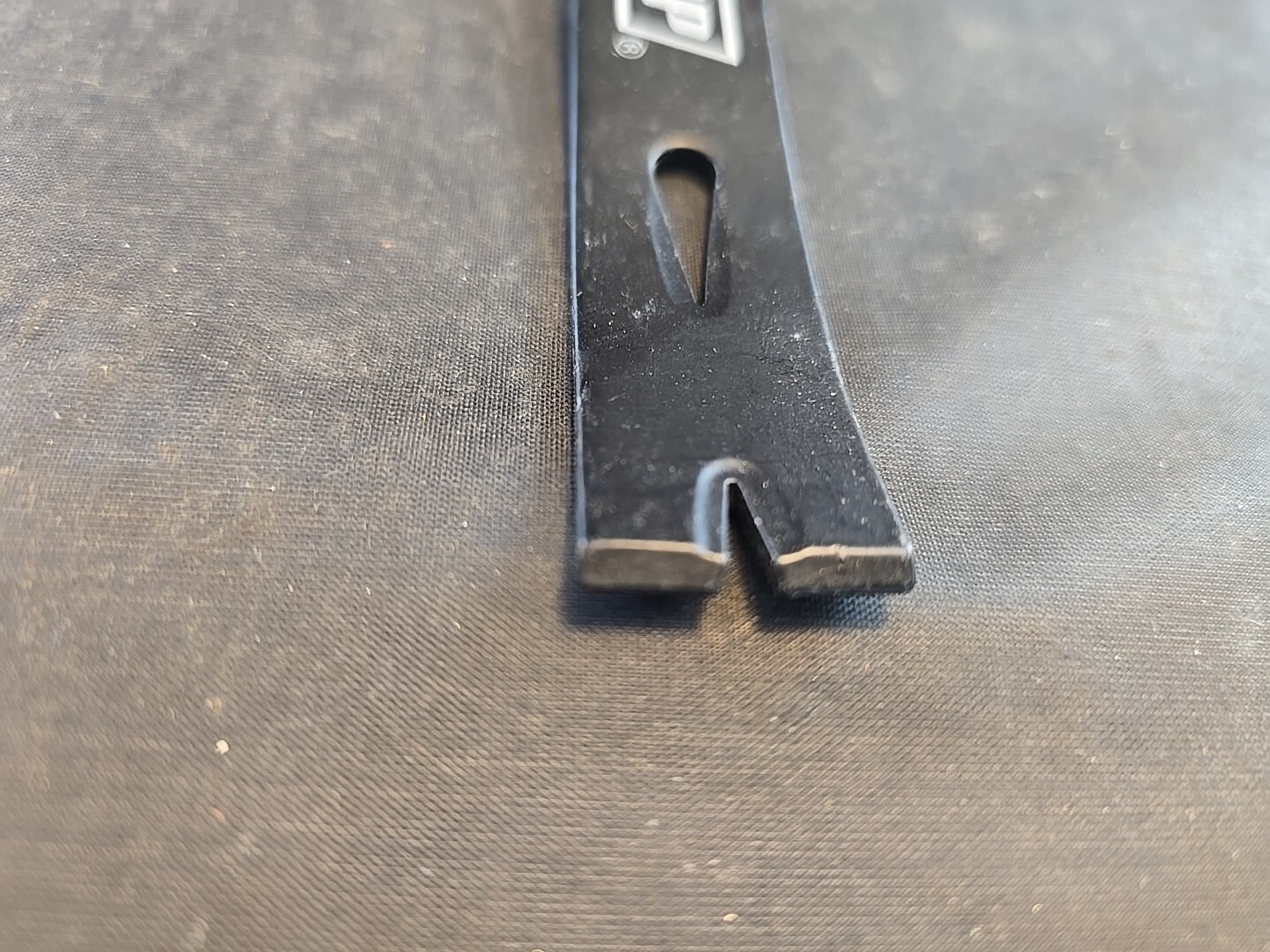 Tool Shop Mini Utility Pry Bar Flat Bar 7 1/2” Long