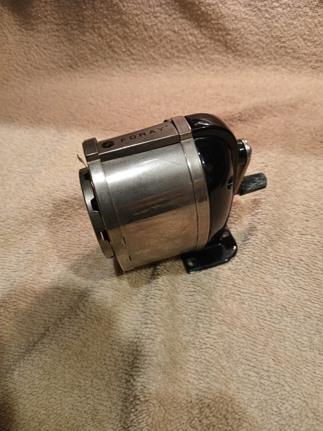 Foray Hand Crank Vintage Pencil Sharpener With Mounting Screws