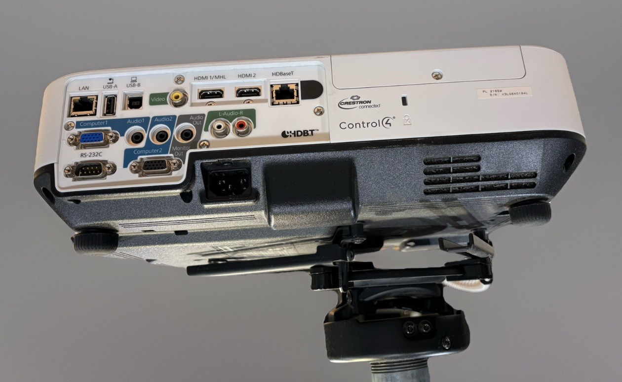 Epson PowerLite 2165w Projector With Peerless Universal Mount