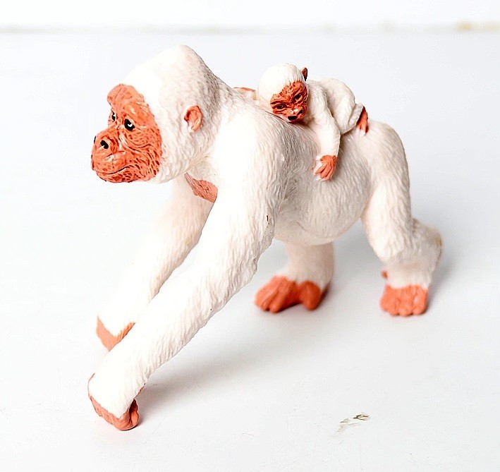 White Gorilla & Baby Animal Figure Toy PVC Wildlife Small Figurine Birthday Gift