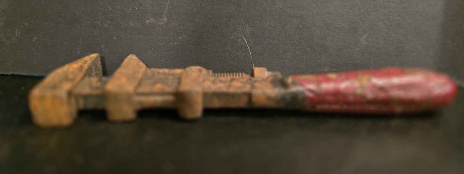 Vintage Antique Wood Handle Unmarked 12" Wrench Adjustable Working Condition