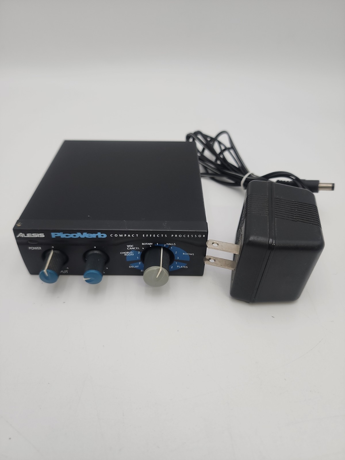 ALESIS PicoVerb 16-bit Stereo Digital Reverb with Original Power Supply - No Box
