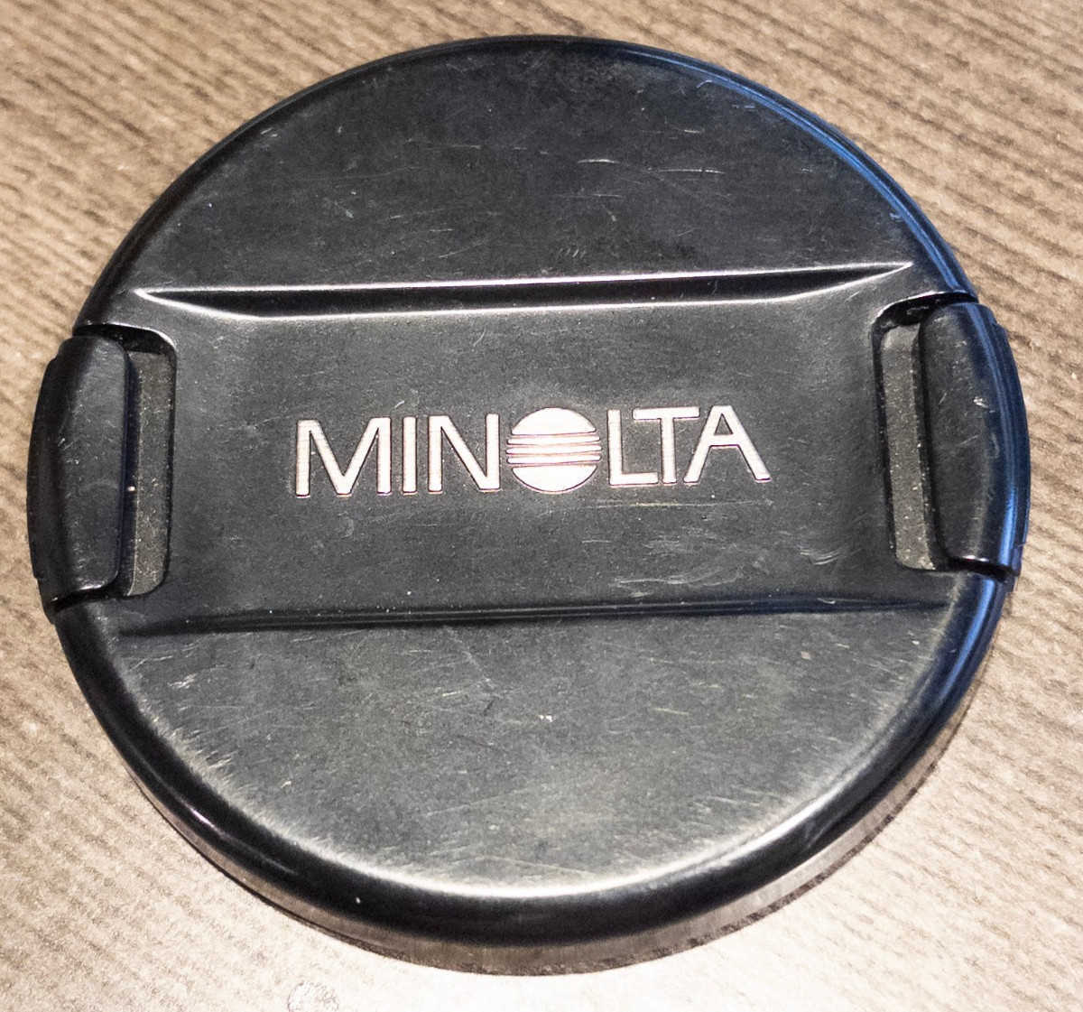 Genuine Vintage Minolta LF-1162 62mm Front Lens Cap - OEM Original Snap-On