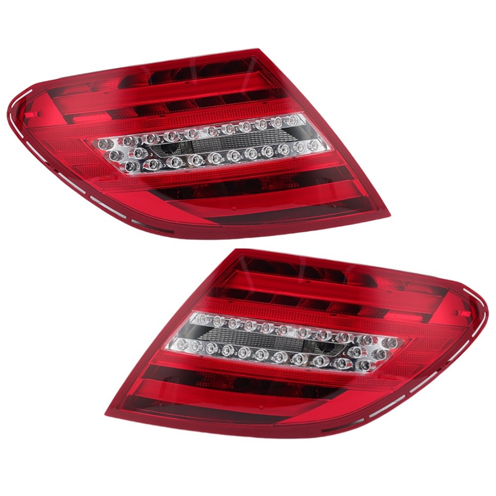 LED Tail Light For Mercedes Benz 2011-13 2014 W204 C250 C350 C300 Left or Right