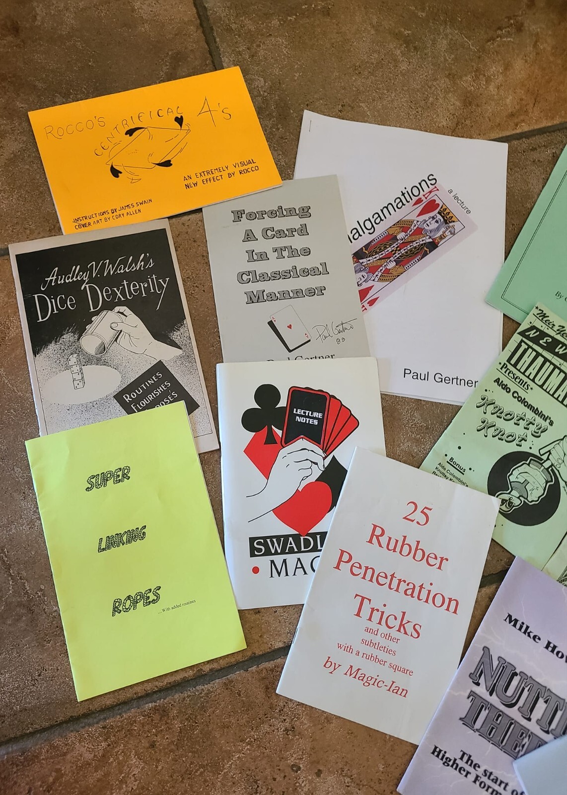 15 Amazing Magic Books Magic Trick Mentalism