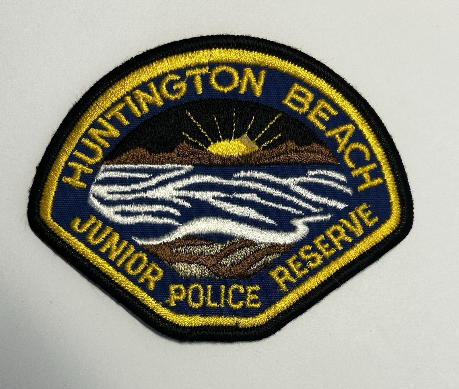 CALIFORNIA HUNTINGTON BEACH JUNIOR POLICE RESERVE PATCH ORANGE COUNTY #PDD9