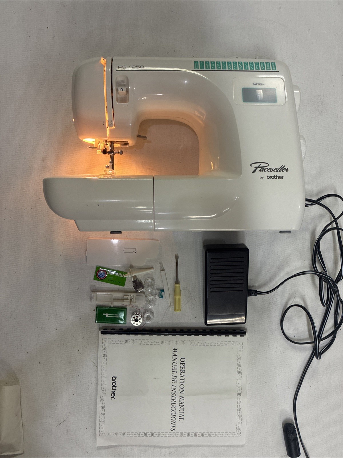 Brother Pacesetter PS-1250 Lightweight Portable 15-Stitch Sewing Machine Tested