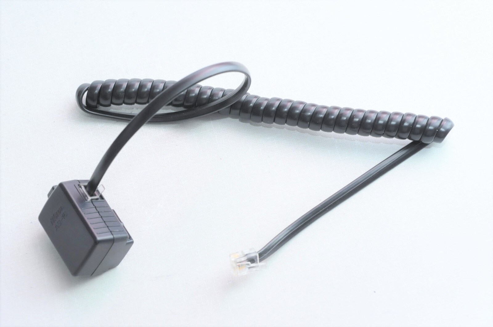 Nikon AS-16 Terminal Shoe Adapter for the SK-6 with Sync Cord