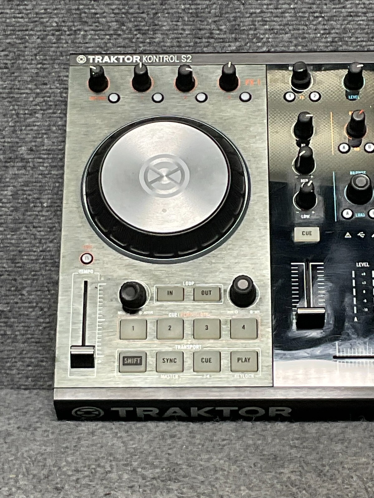 Native Instruments Traktor Kontrol S2 MK2 DJ Controller Black Used