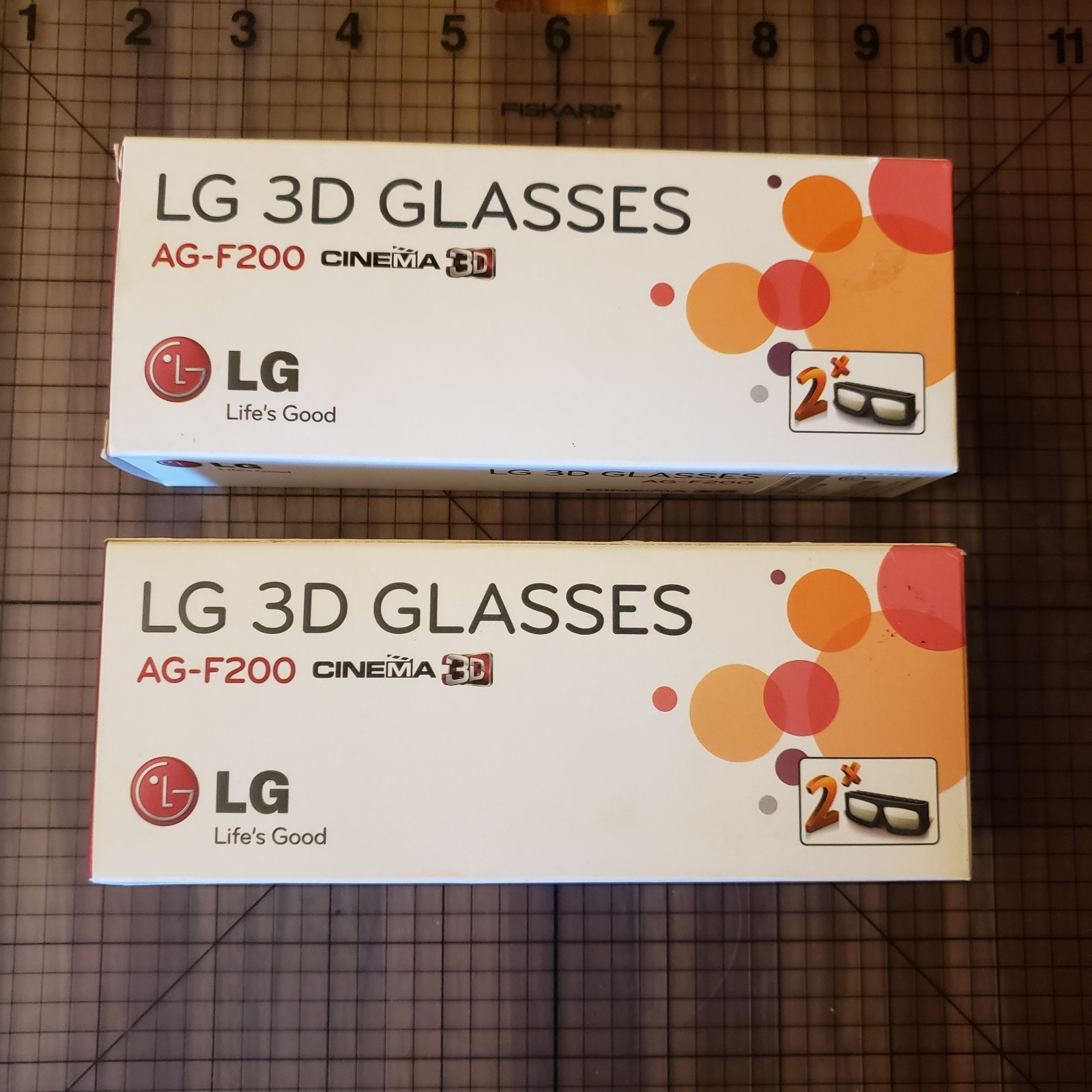 4 Pairs of LG 3D Glasses AG F200 Cinema Glasses 2x 2-Pack