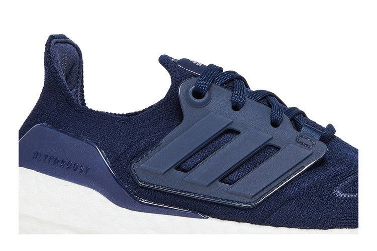 Adidas Ultraboost 22 Women's Shoes Navy/Blue/White Size 7