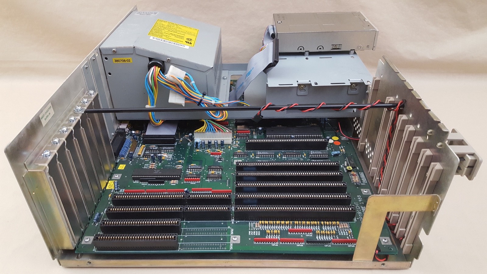 Commodore Amiga 2000 A2000 Desktop Computer rev6.3 1MB 8373 Denise - CA1064106