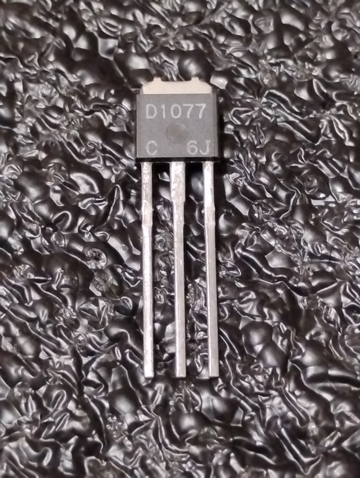 Hitachi 2SD1077 NPN Transistor--For reference the 2SB837 is the Complement