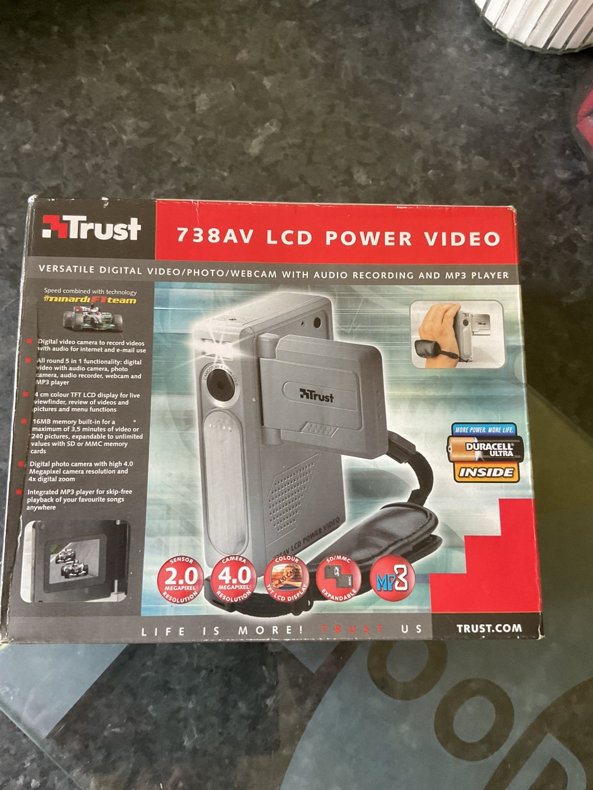 Trust 738 AV LCD Power Video Handheld Recorder