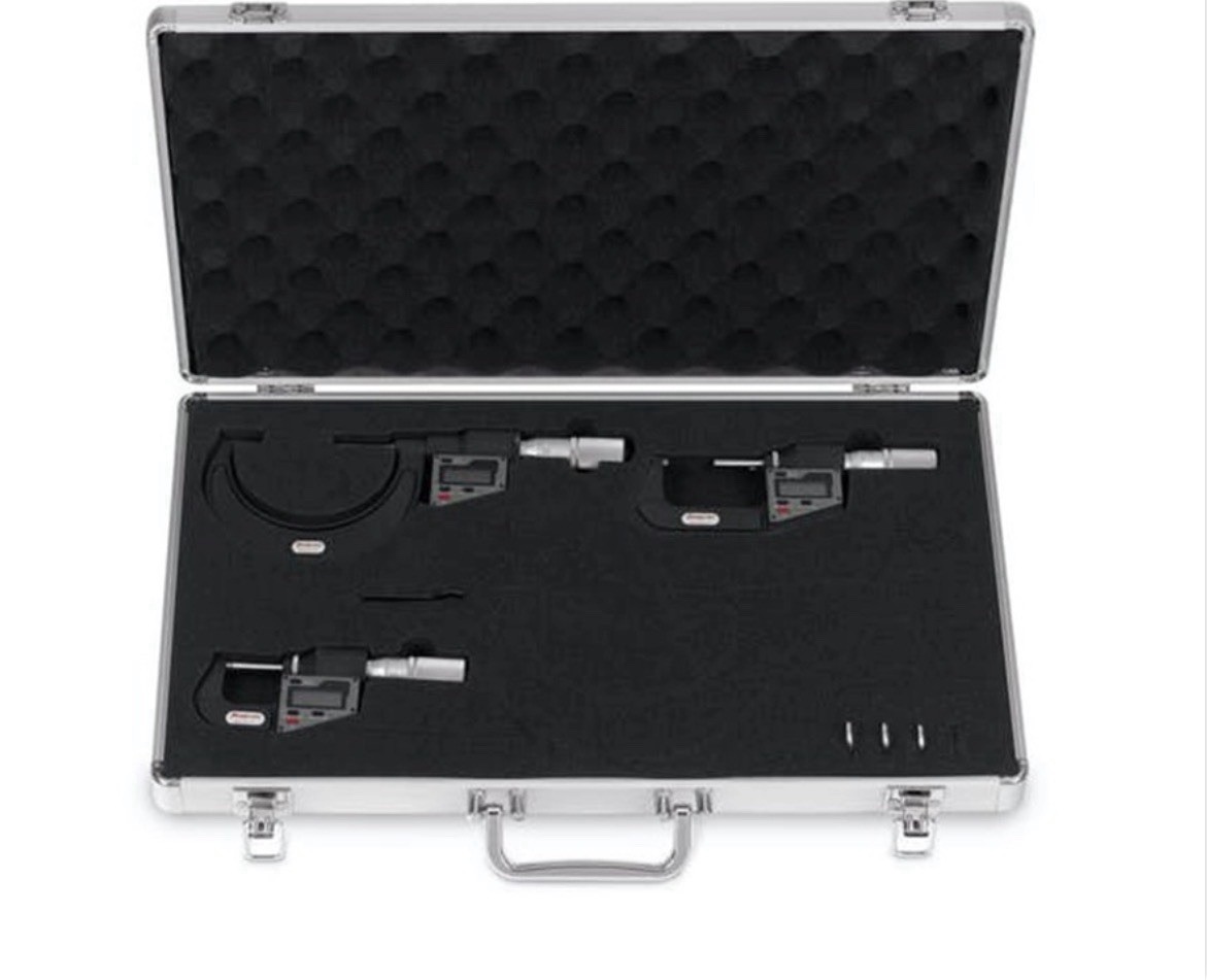 Snap-On 0-3 Electronic Micrometer Set W/ Case