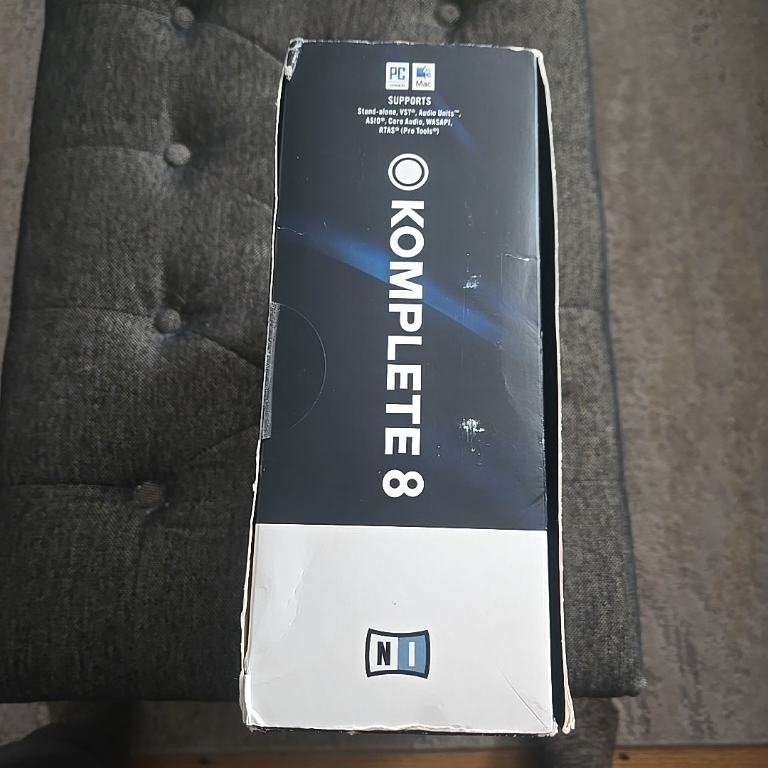 Native Instruments Komplete 8 (with all disks) No Serial Number