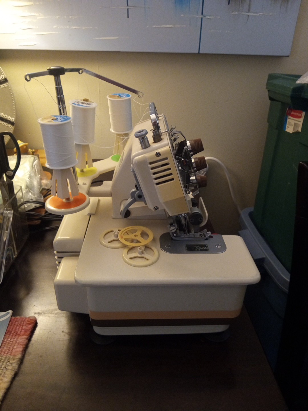 Baby lock machine