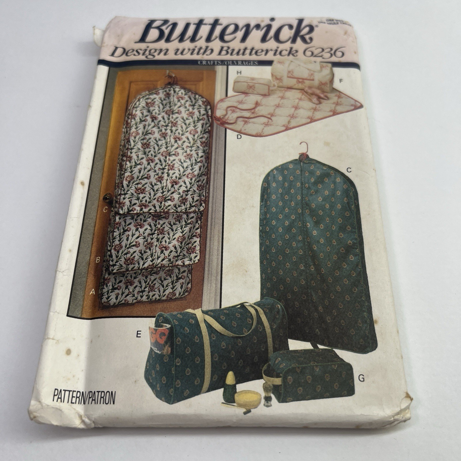Butterick 6236 Garment Bags, Hangers, Totes, Accessories Sewing Pattern Uncut