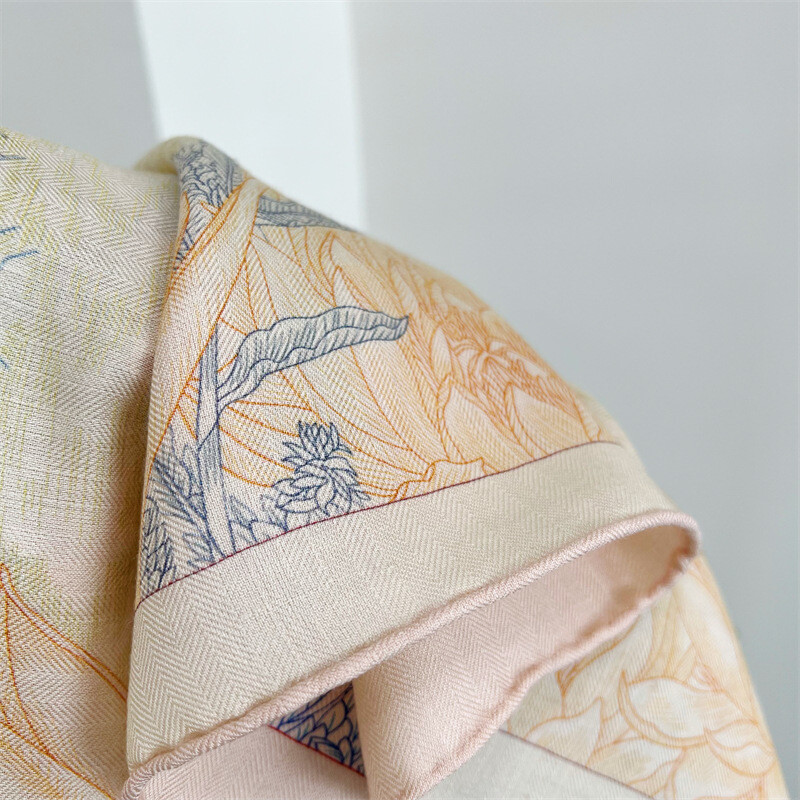 Pure 70% Cashmere 30% Silk Wrap Scarf Garden Flowers Double Face Print Shawl 53"