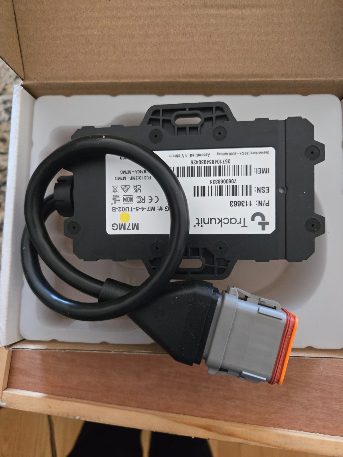 TRACKUNIT M7MG HEAVY FLEET TELEMATICS GPS BLUETOOTH