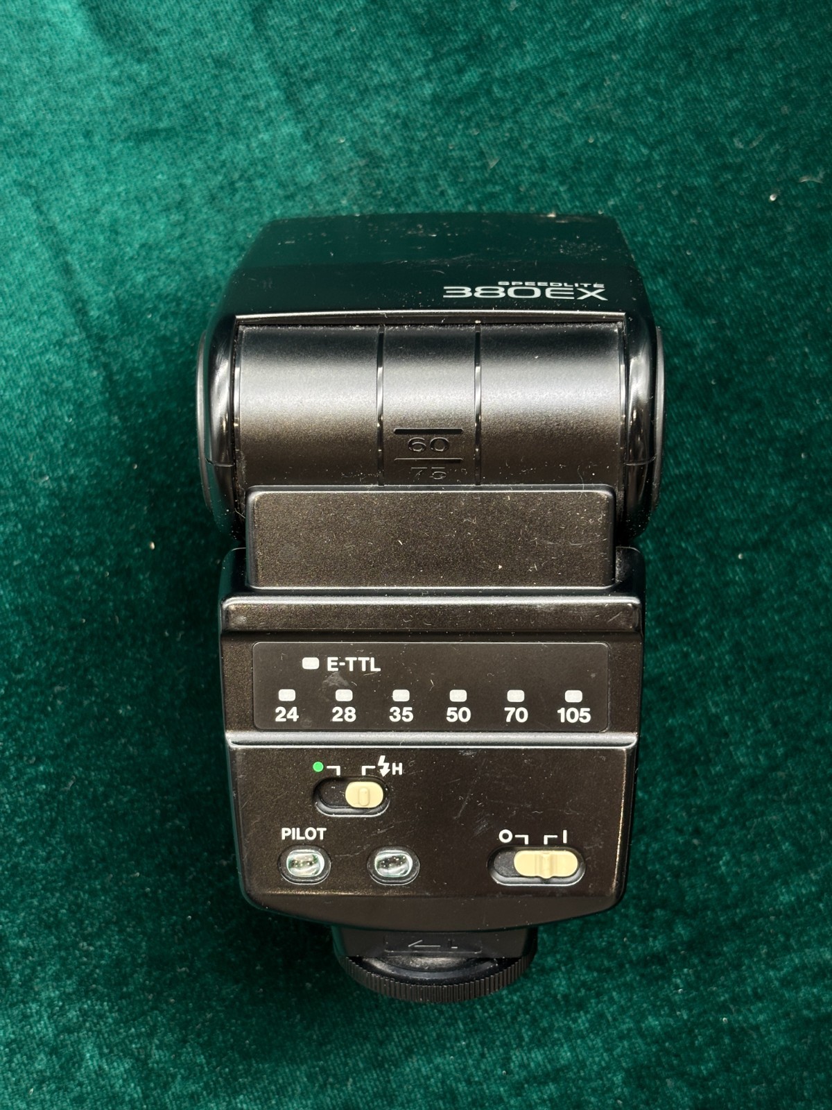 Canon Speedlite 380EX Flash / Works