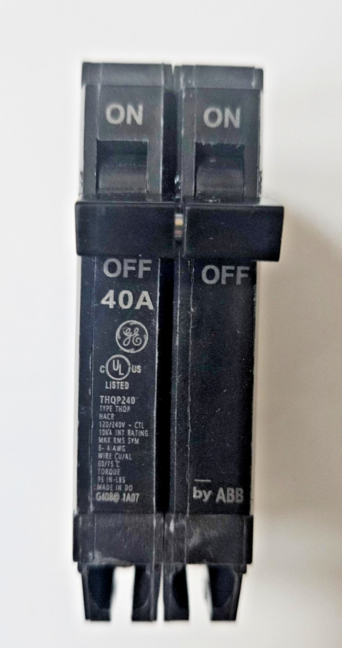 GE 40-amp 2 -Pole Standard trip Circuit Breaker
