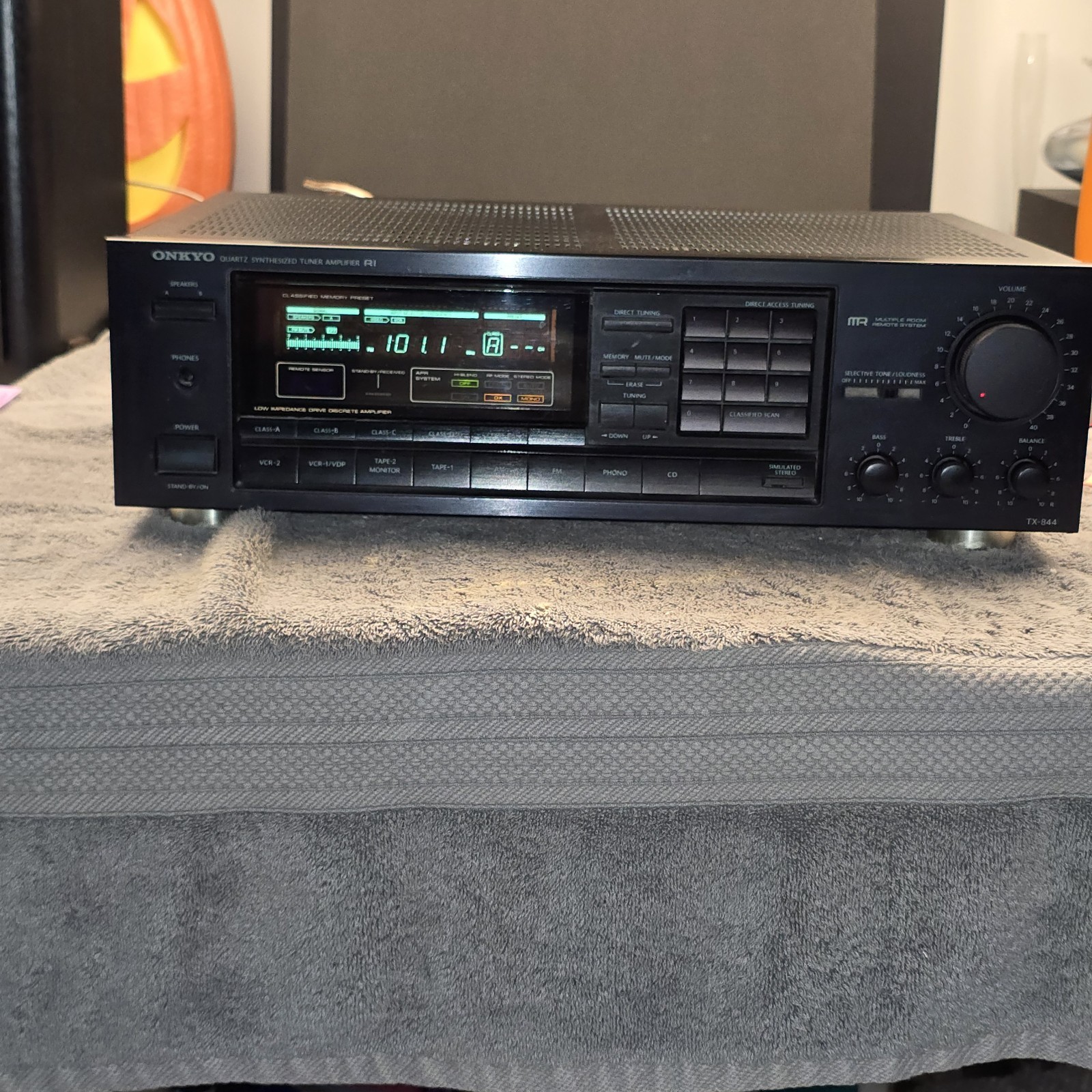 Onkyo TX-844 Quartz Synthesized Tuner Amplifier Tested No Remote 90s