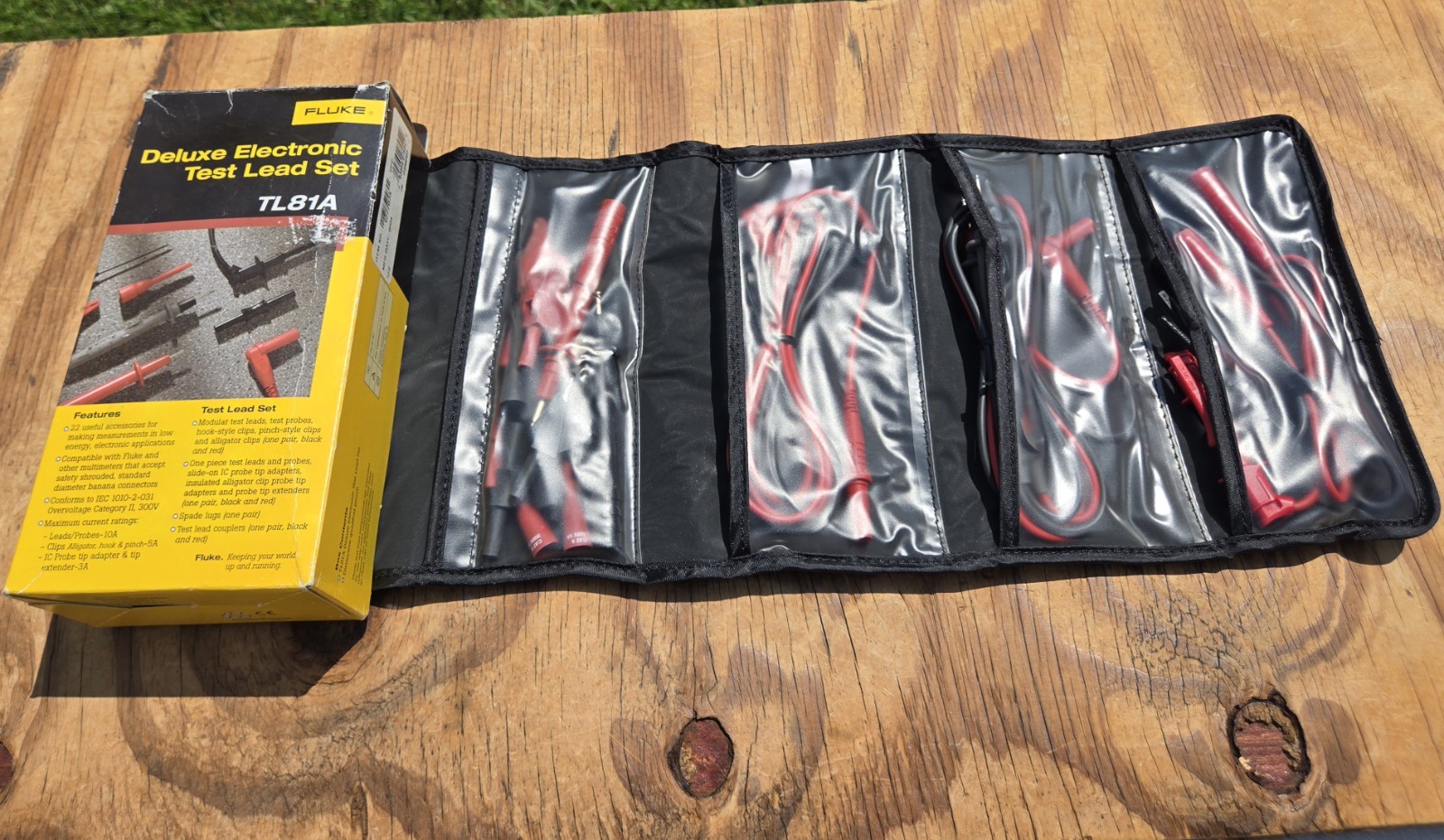 NOS FLUKE TL81A Deluxe Electronic Test Lead Set w/ Pouch Alligator Clips USA