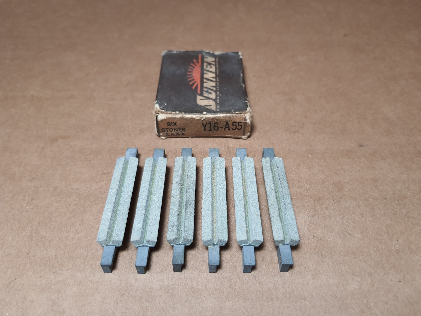 Sunnen Y16-A55 Honing Stone (Pack of 6)