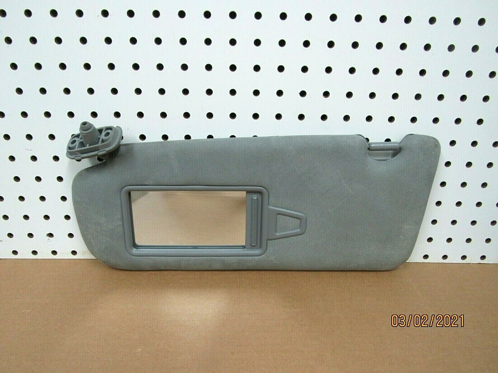 11 12 13 14 15 Kia Sorento Left Driver Side Sun Visor Sunvisor OEM