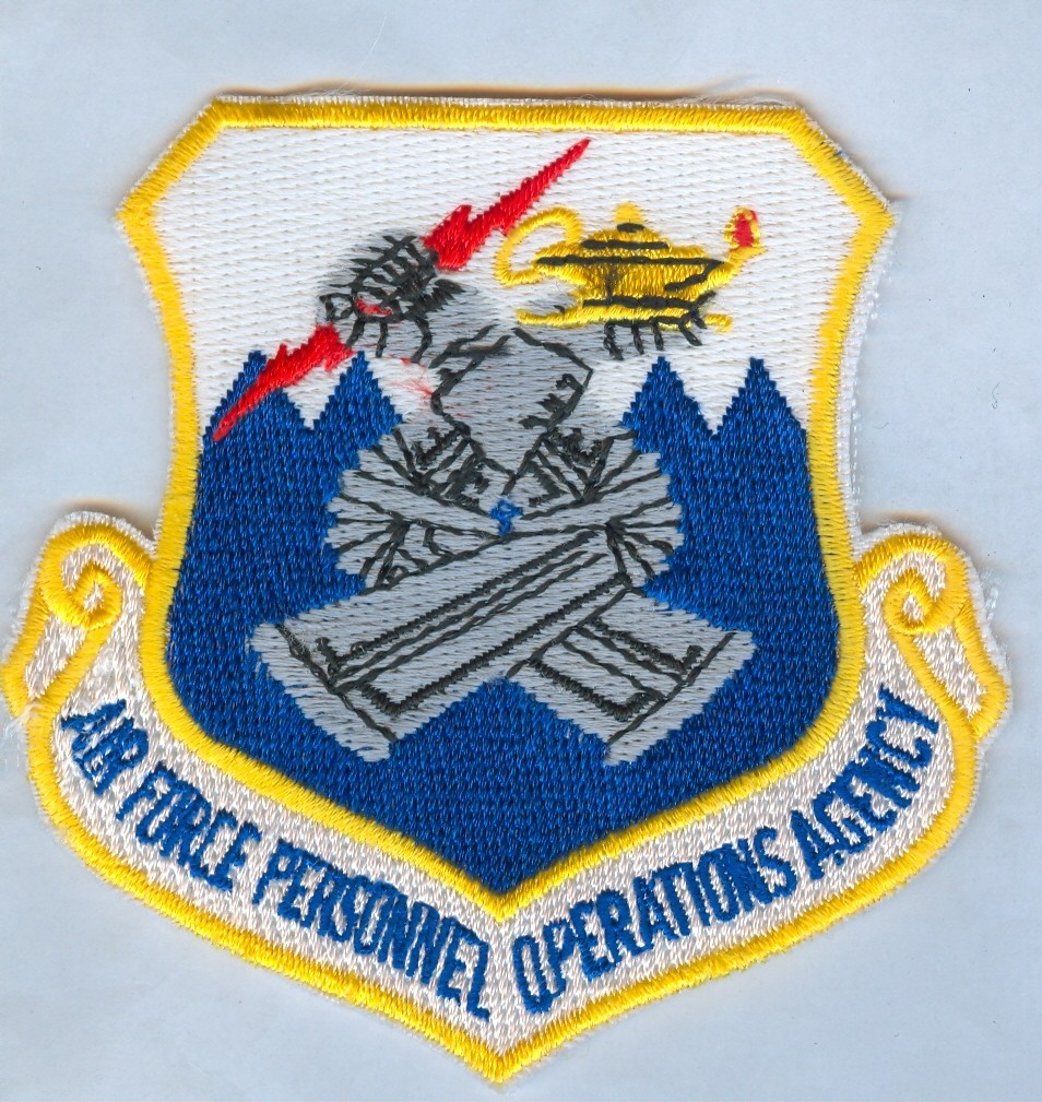 USAF / US Air Force PERSONNEL OPERATIONS AGENCY PATCH ..... MINT ..... X