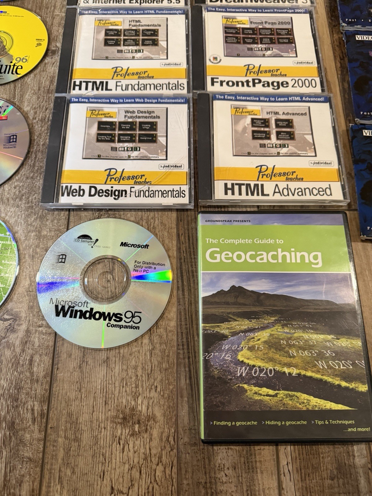 Microsoft Vintage Software CD-ROM Lot 26 Windows 95 VideoProfessor Corel Sony